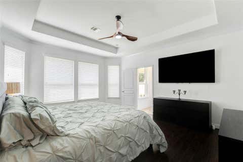 Tiny photo for 38 S Pinto Point Circle, The Woodlands, TX 77389 (MLS # 57946637)