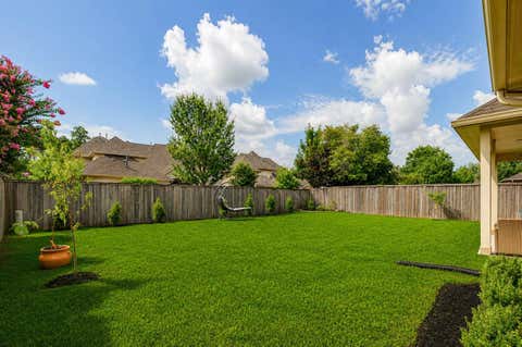 Tiny photo for 38 S Pinto Point Circle, The Woodlands, TX 77389 (MLS # 57946637)