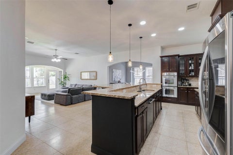 Tiny photo for 38 S Pinto Point Circle, The Woodlands, TX 77389 (MLS # 57946637)