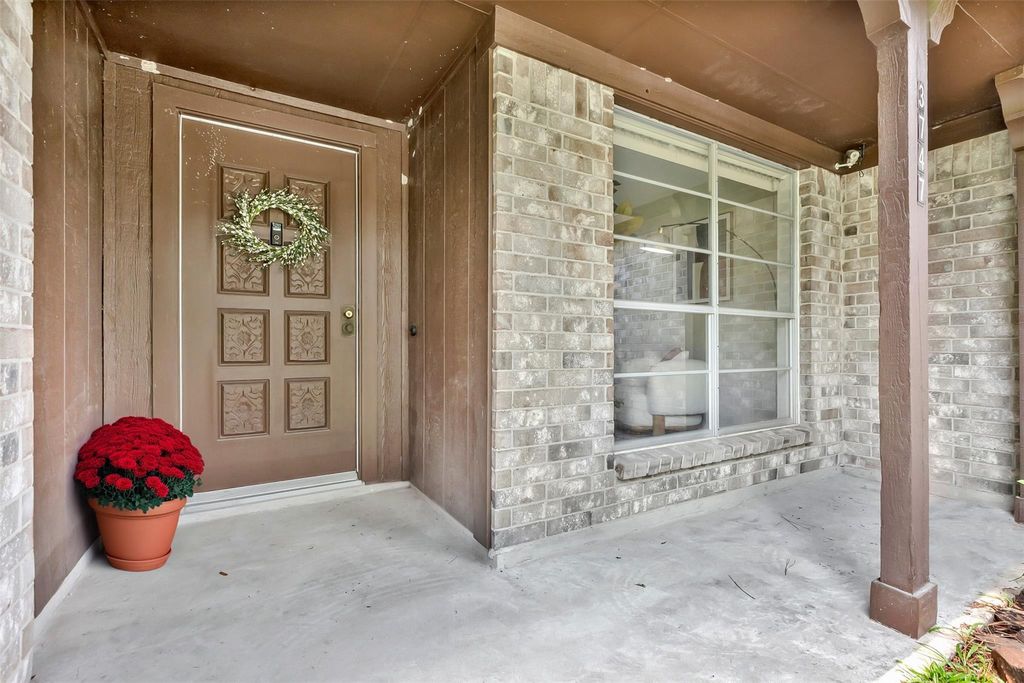 Photo of 3747 Clear Falls Drive, Kingwood, TX 77339 (MLS # 5260695)