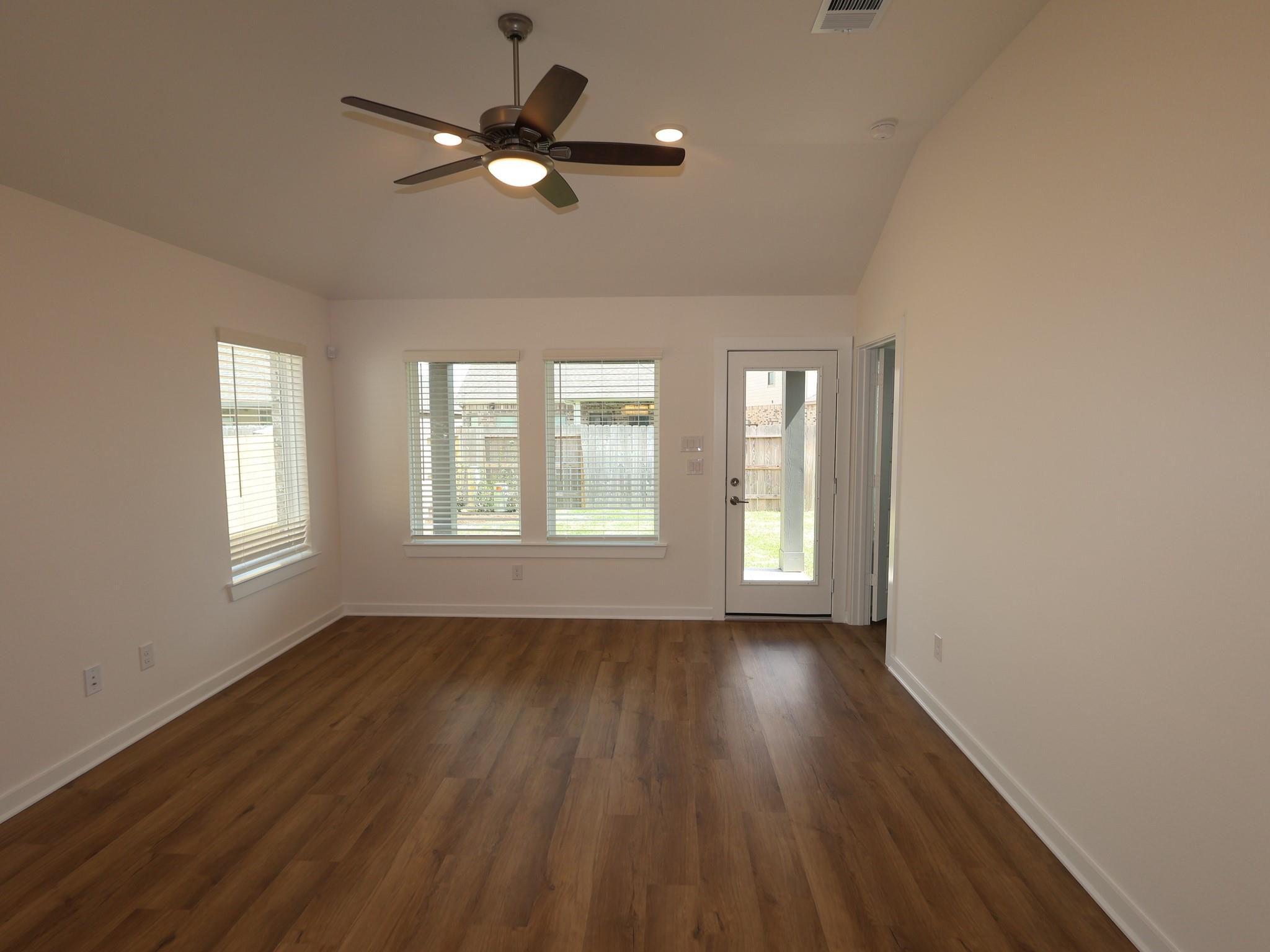 8218 Blue Shell Lane