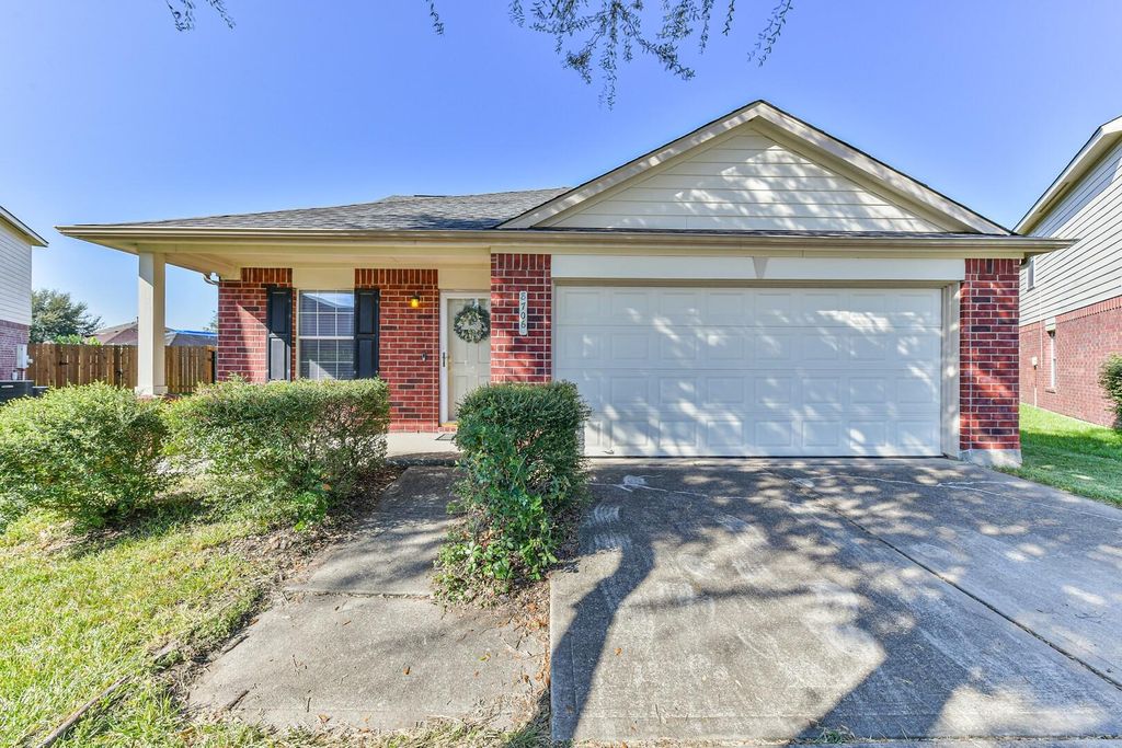 Photo of 8706 Rainesville Lane, Houston, TX 77075 (MLS # 44363802)