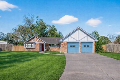 Property photo of 5703 Woodville Lane, Pearland, TX 77584