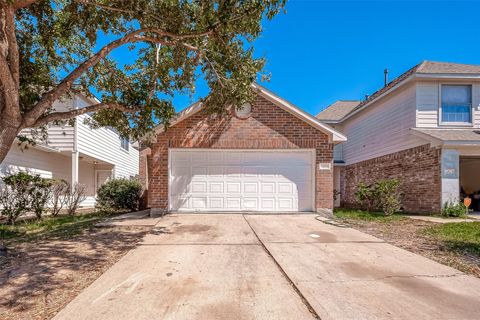 Photo of 7127 Sedona Court, Houston, TX 77083 (MLS # 5728025)