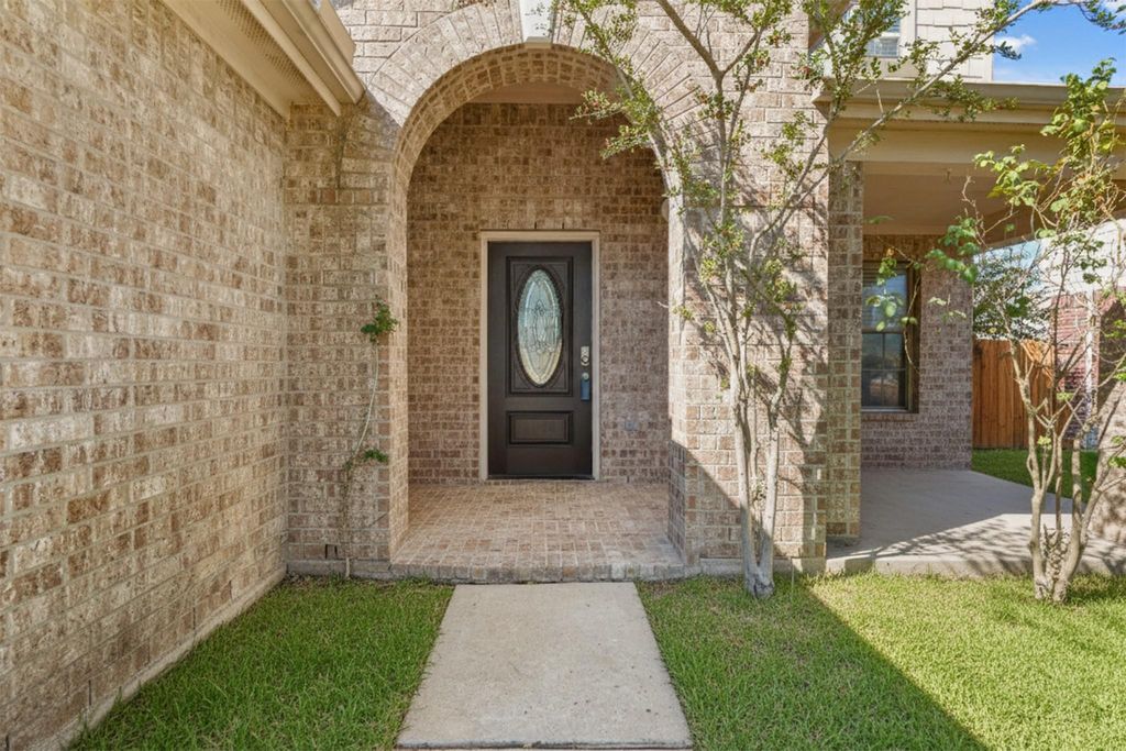 Photo of 2210 Bristol Bend Lane, Katy, TX 77450 (MLS # 36255653)