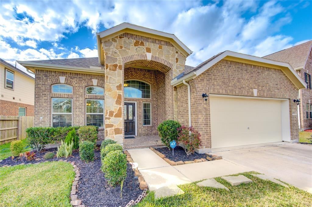 6011 Marble Bend Lane