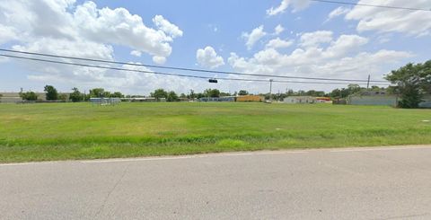 Photo of 1208 Sheldon Road, Channelview, TX 77530 (MLS # 27276572)