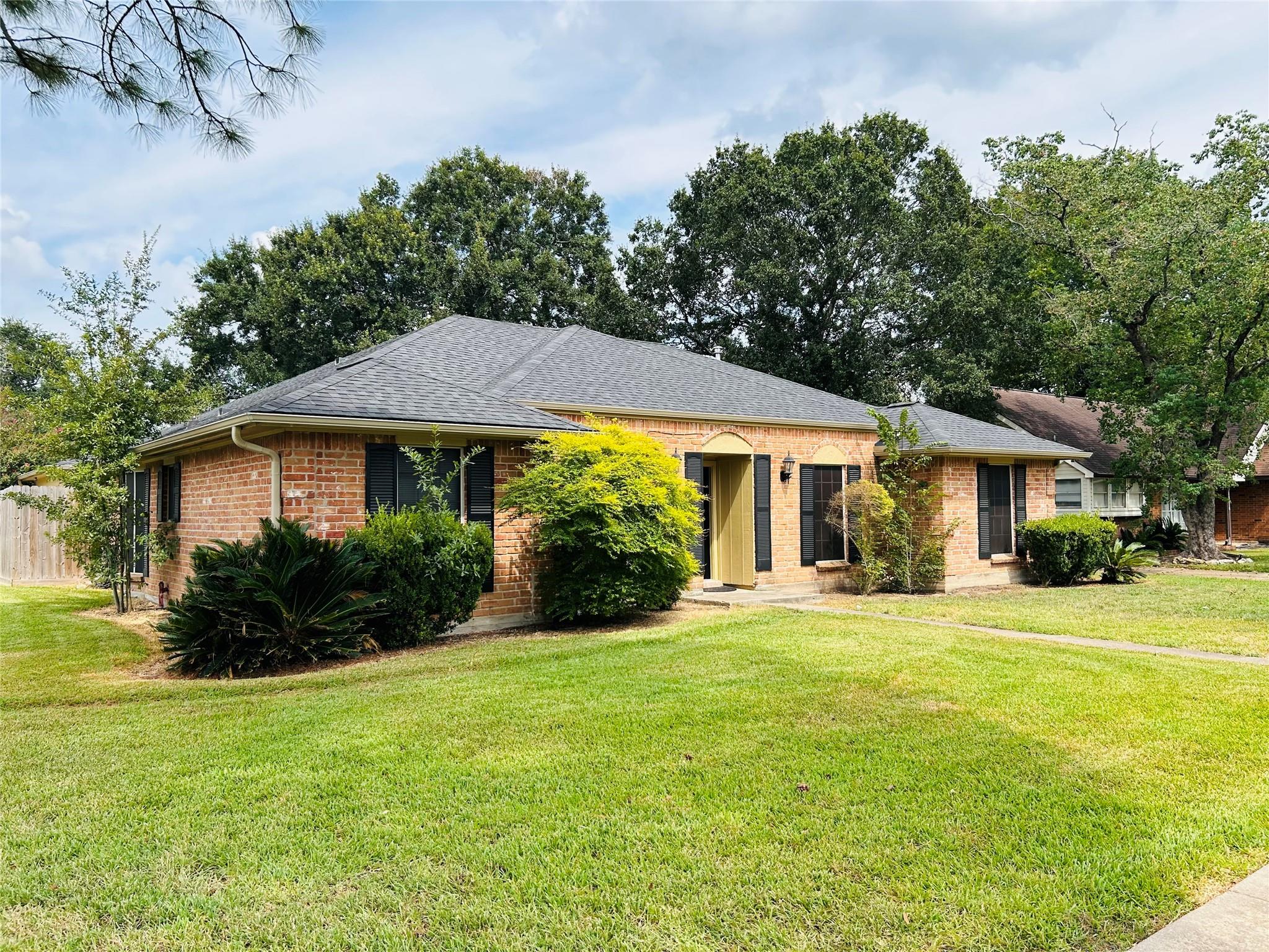13914 Fawnbrake Drive
