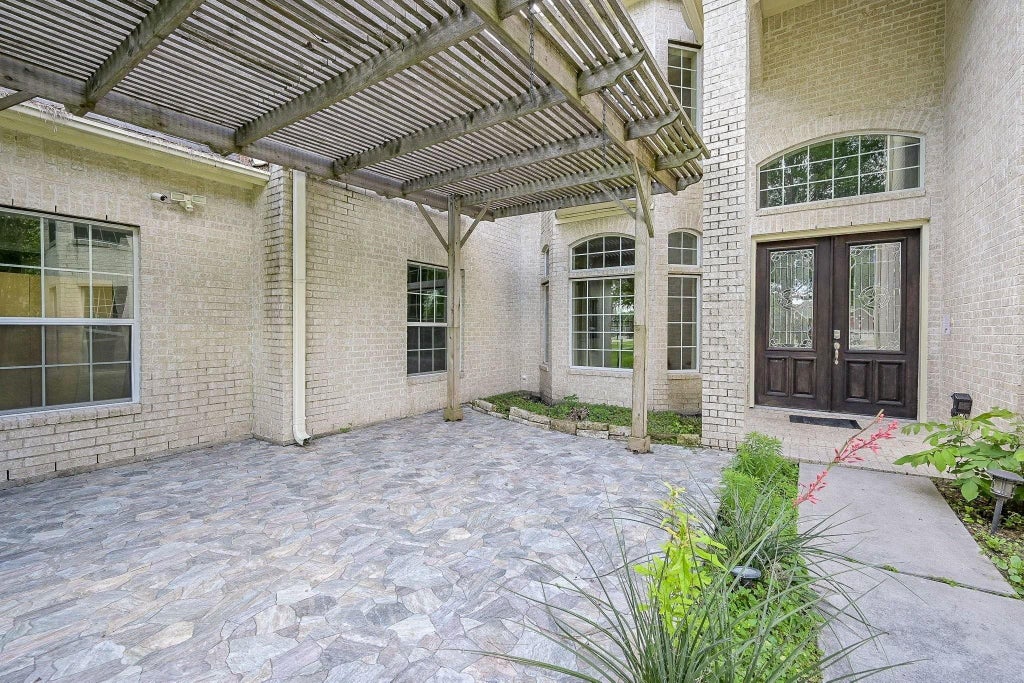 Photo of 11203 Cypress Way Drive, Houston, TX 77065 (MLS # 23537972)
