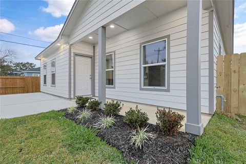 19210 Akin Drive Crosby TX 77532