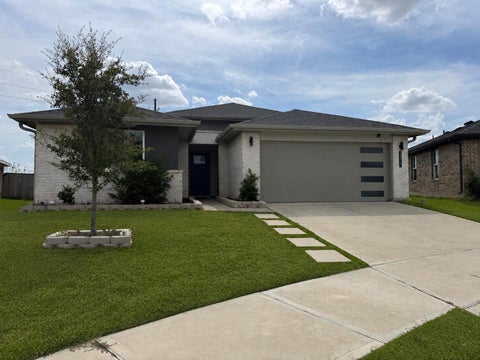 Photo of 29747 Cayenne Circle, Fulshear, TX 77494 (MLS # 21856542)