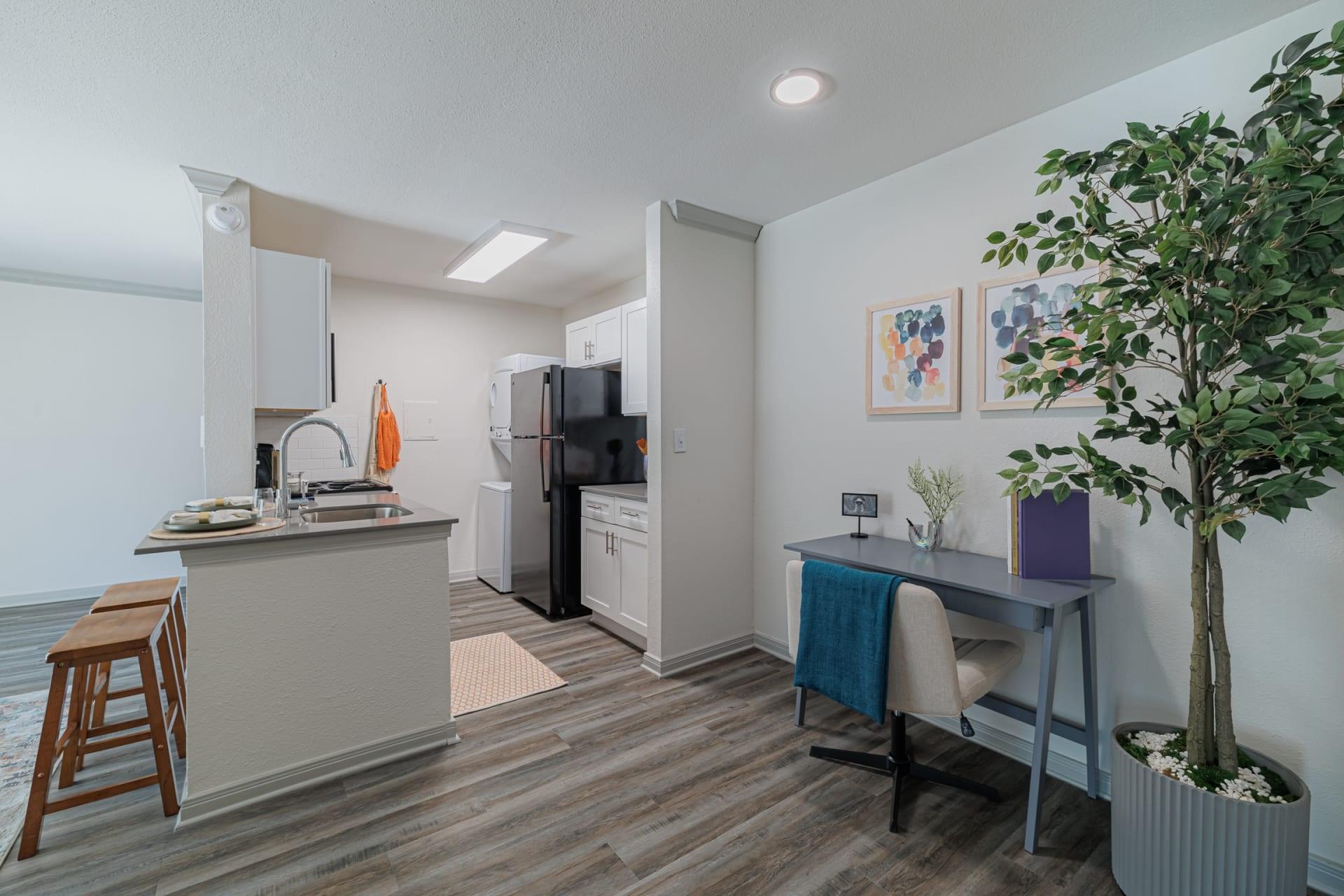 200 Hallow Tree Lane 2105-1