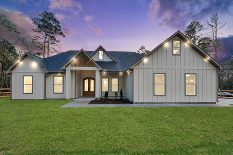 Homes For Sale - 15248 Alchester Ln<br/> Plantersville, TX 77363