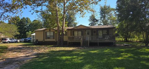 Photo of 258 County Road 2281, Cleveland, TX 77327 (MLS # 13571087)