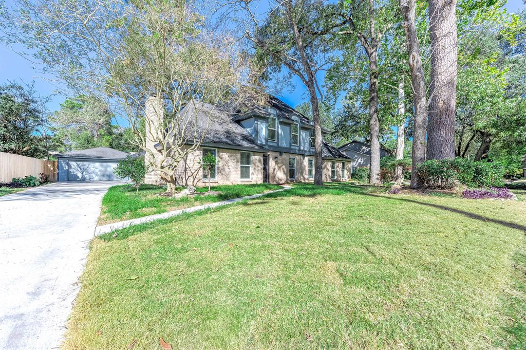 Photo of 3511 Tree Lane, Houston, TX 77339 (MLS # 21831555)