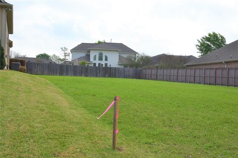 Photo of 20 Newberry Court, Montgomery, TX 77356 (MLS # 32849593) Photo of 20 Newberry Court, Montgomery, TX 77356 (MLS # 32849593)