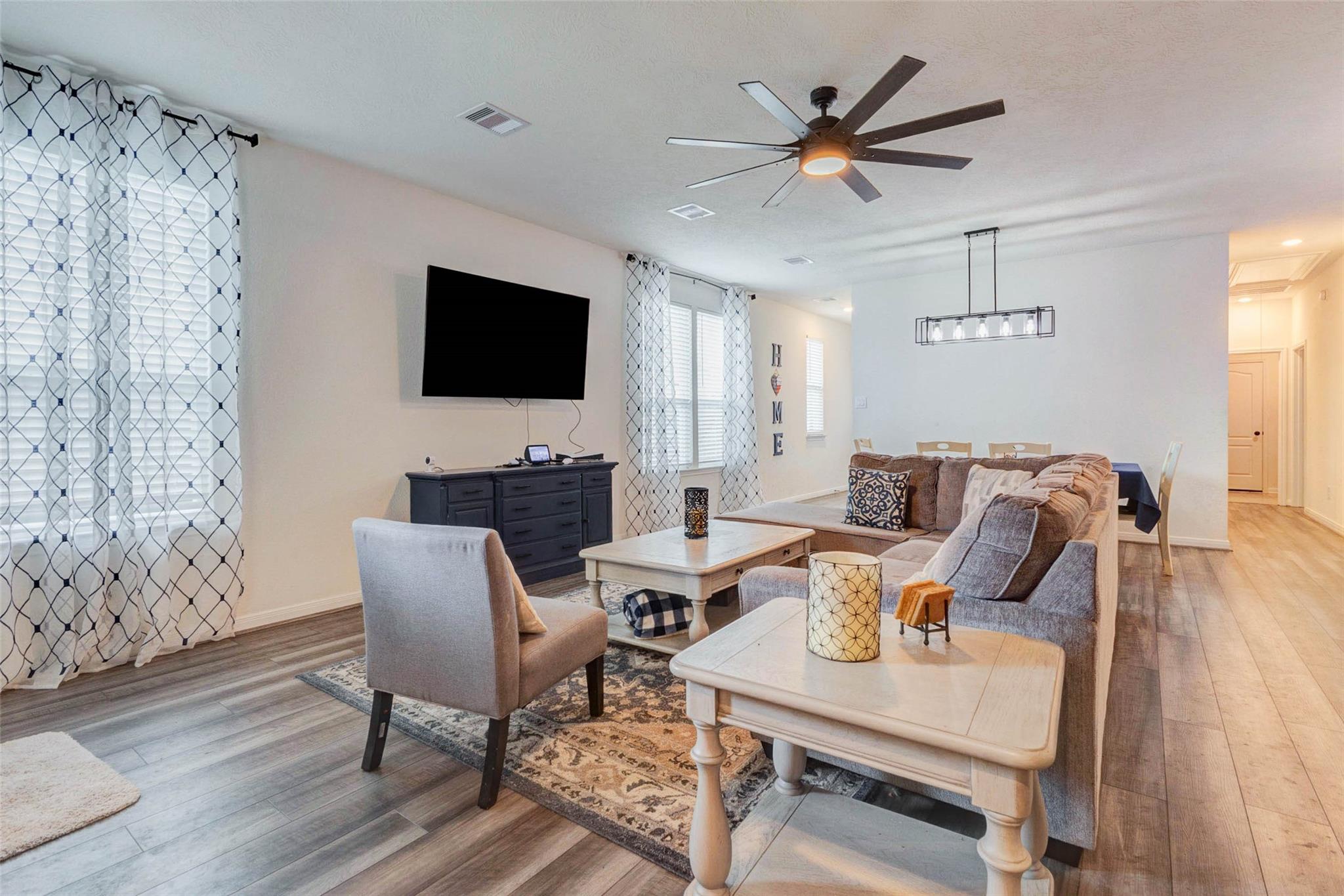 2880 Grand Anse Drive