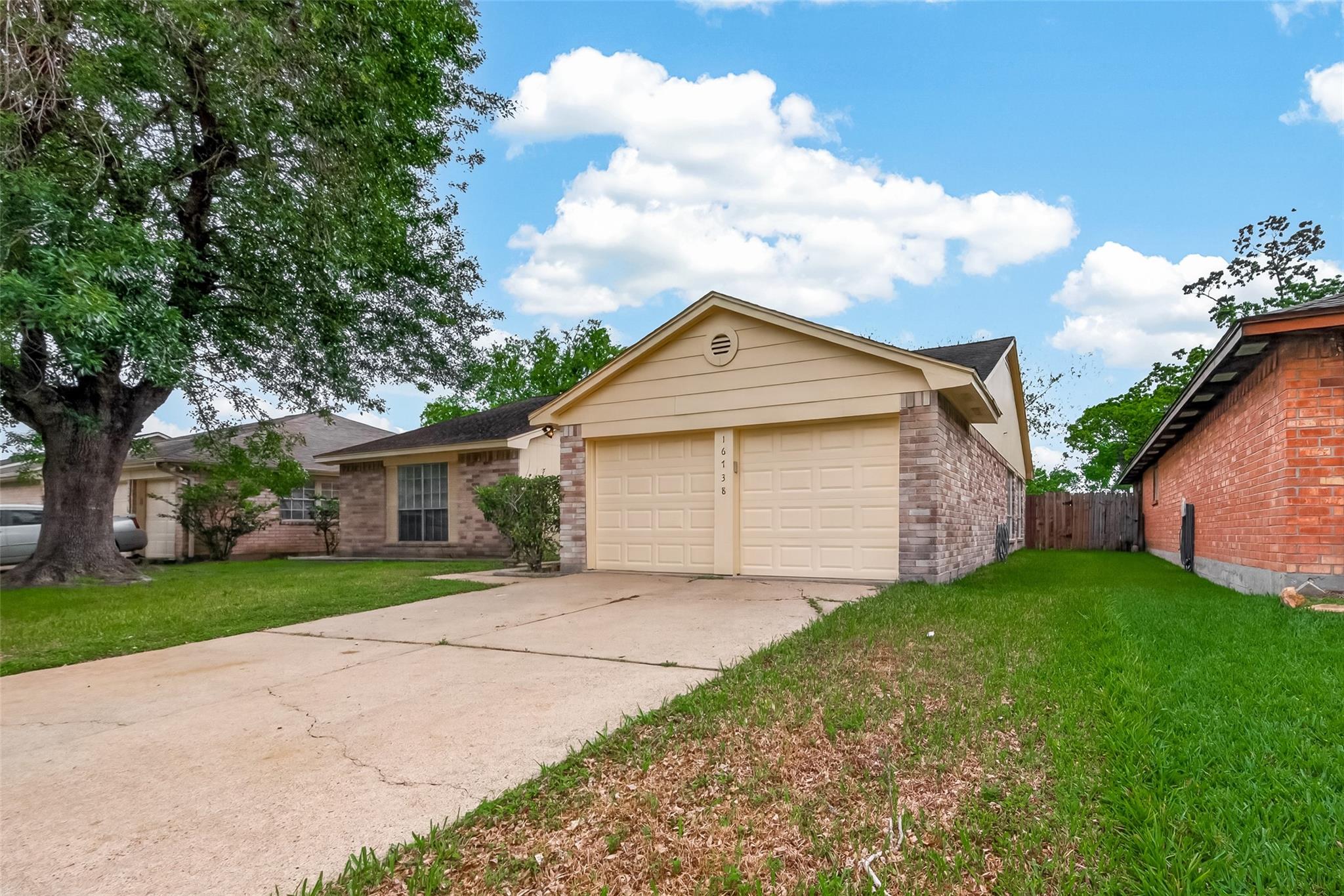 16738 Quailbriar
