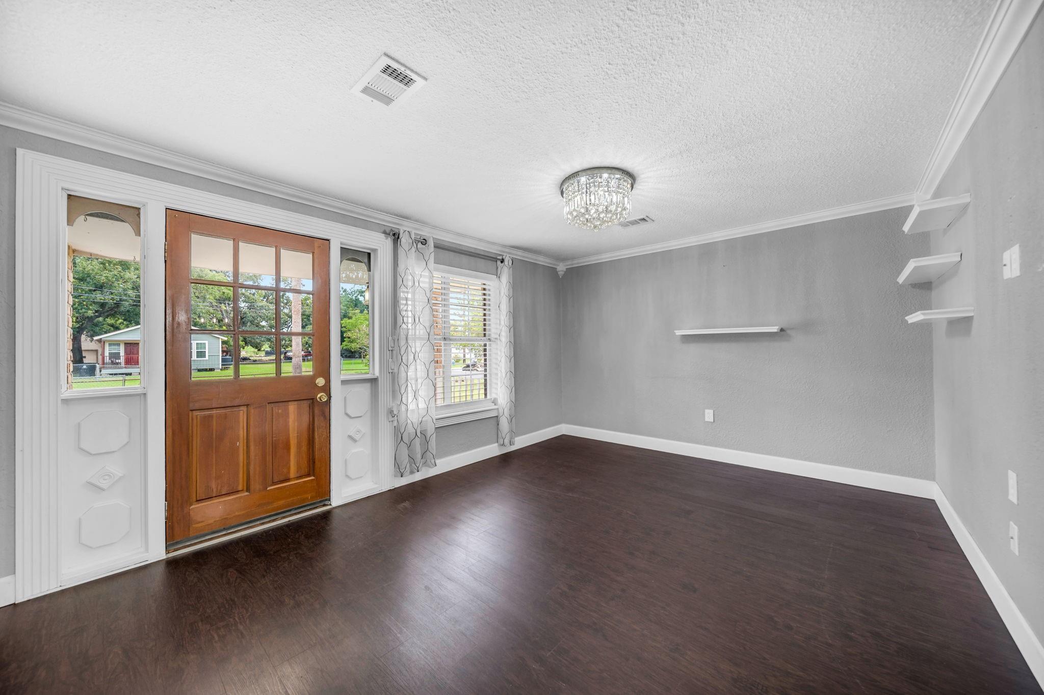 5902 Martha Lane