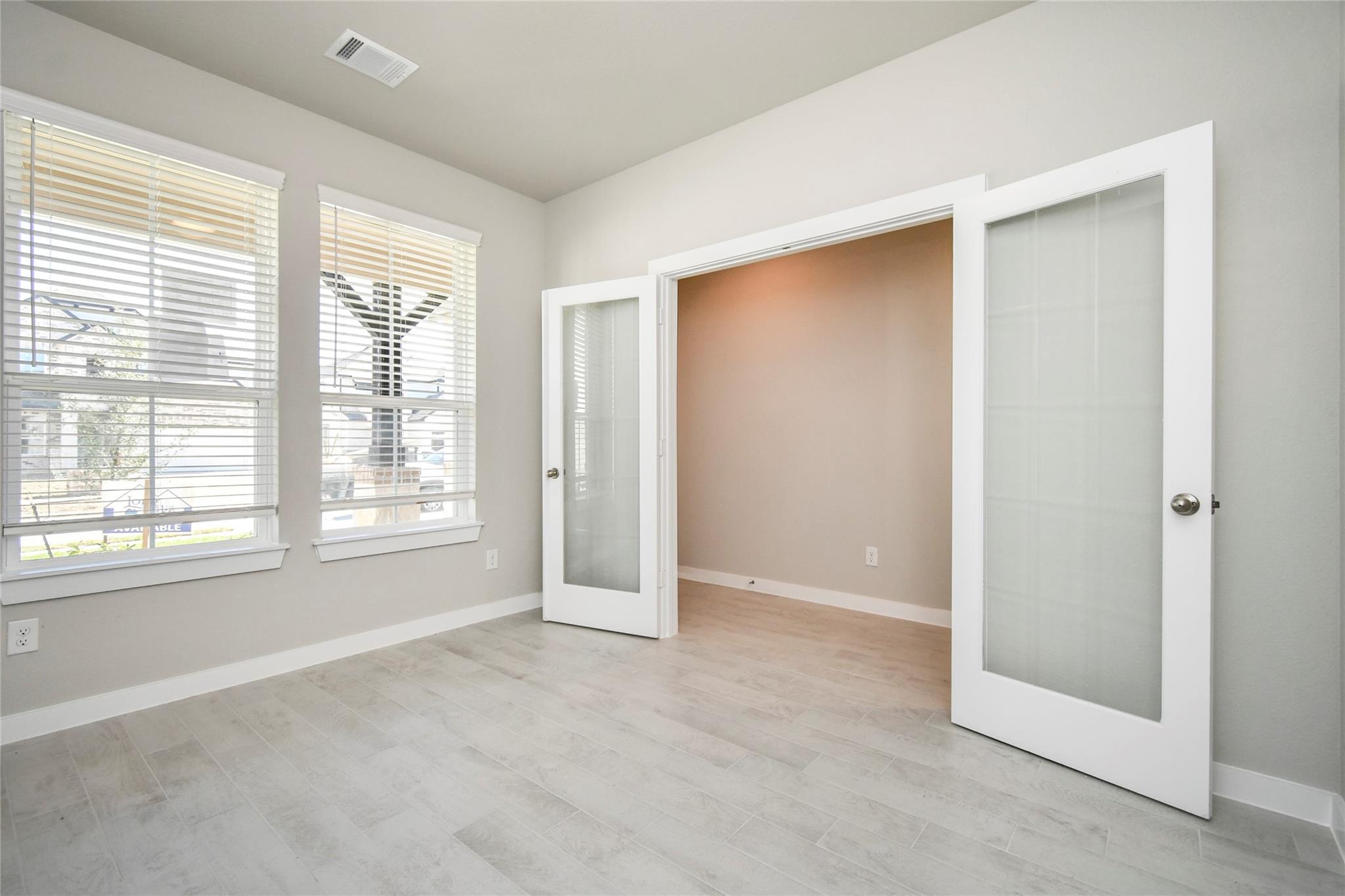 15203 Statice Trail