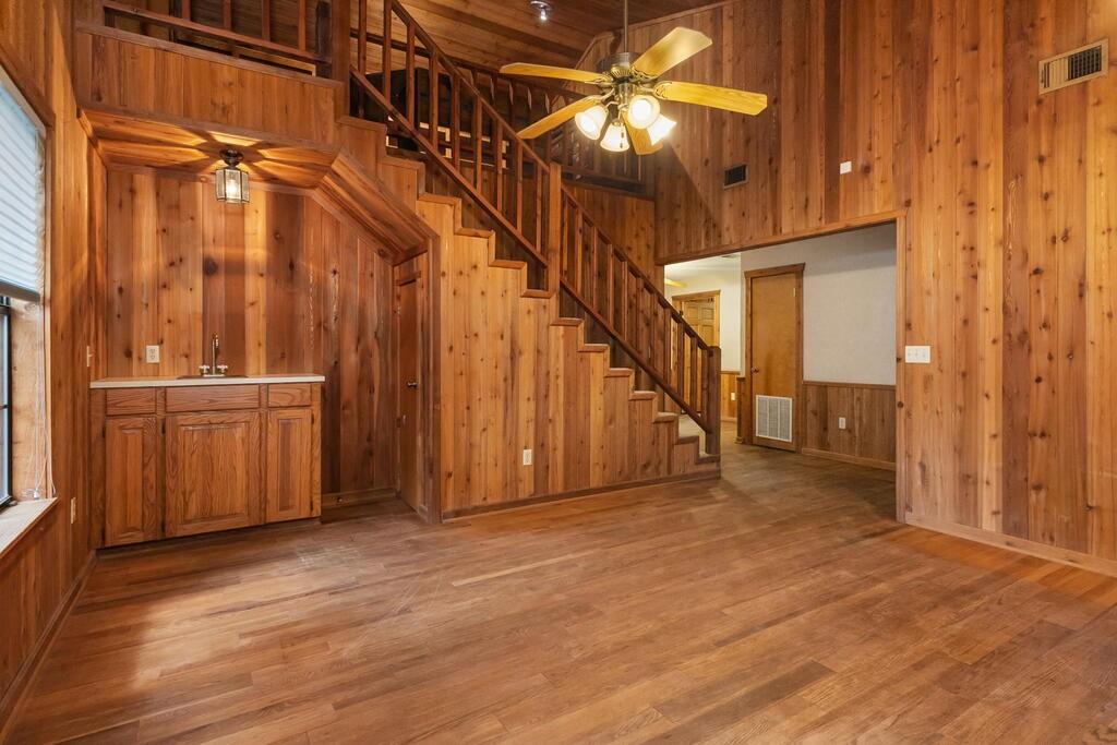 1604 Southwood Drive