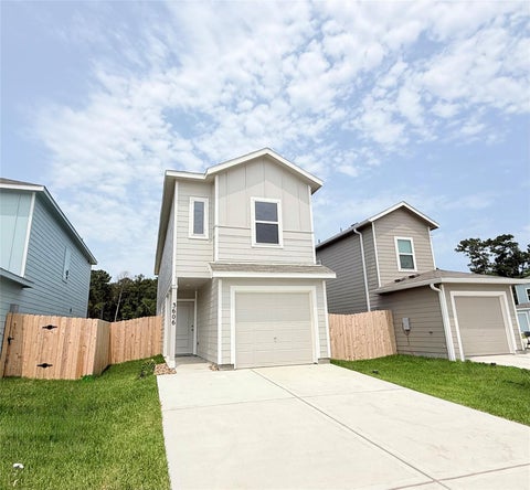 Homes For Rent - 3606 Duplet Avenue<br/> Conroe, TX 77306