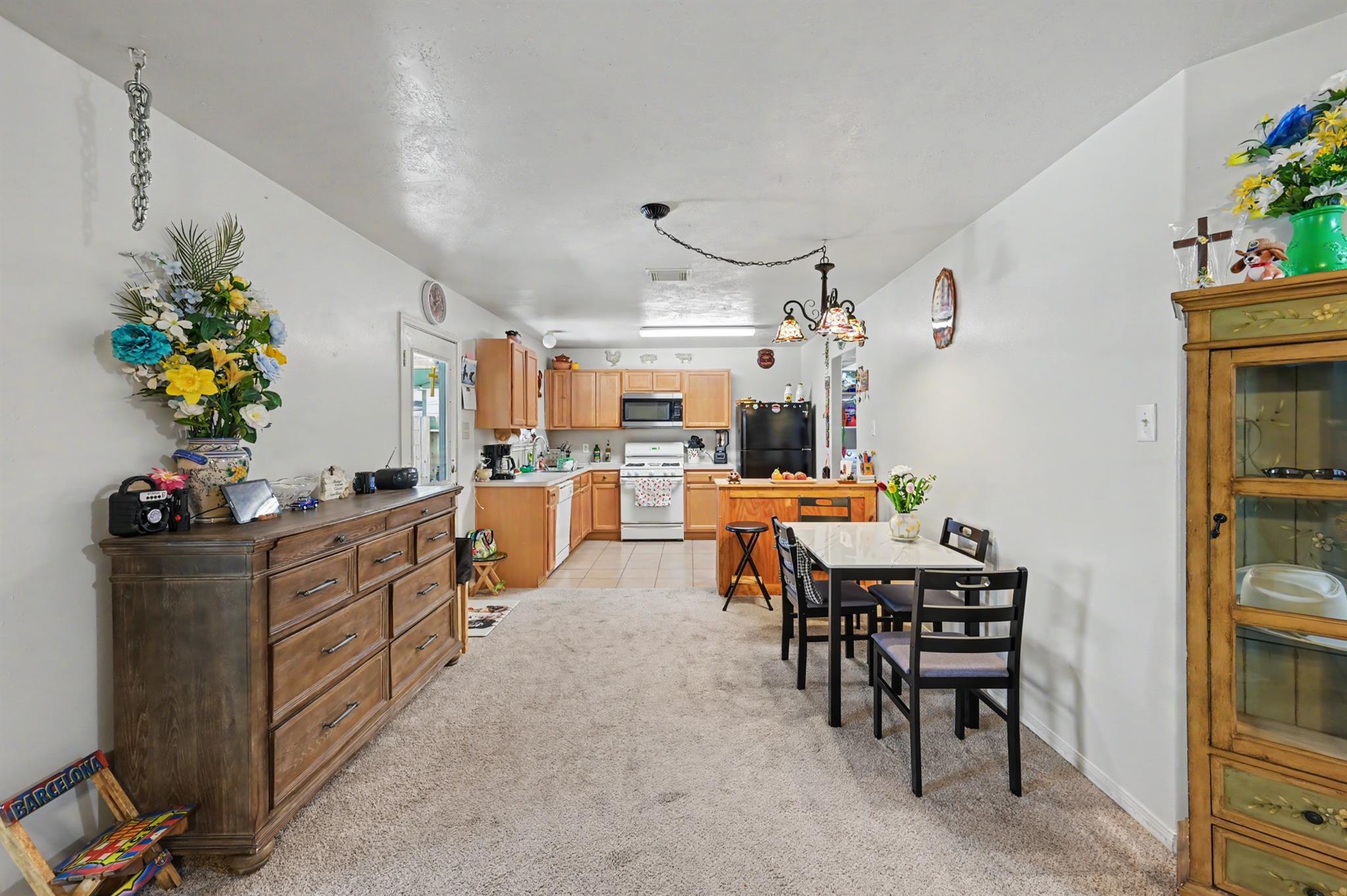 1819 Emerald Pathway Drive
