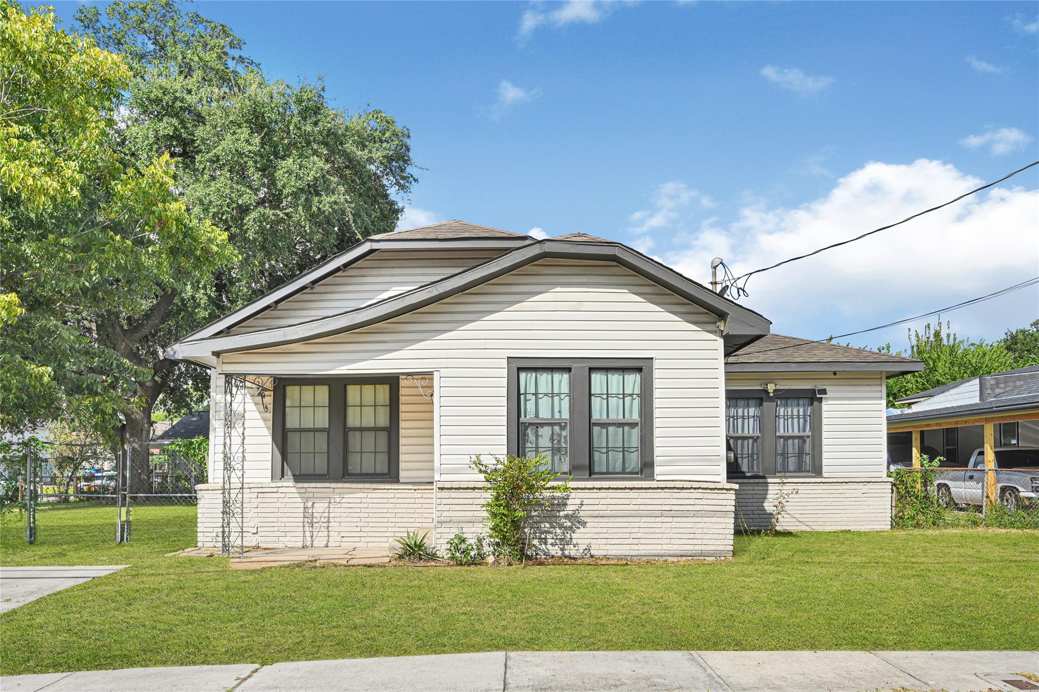 604 N Main Street