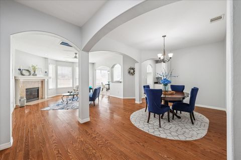 Photo of 7531 S Linpar Court, Houston, TX 77040 (MLS # 23704272)