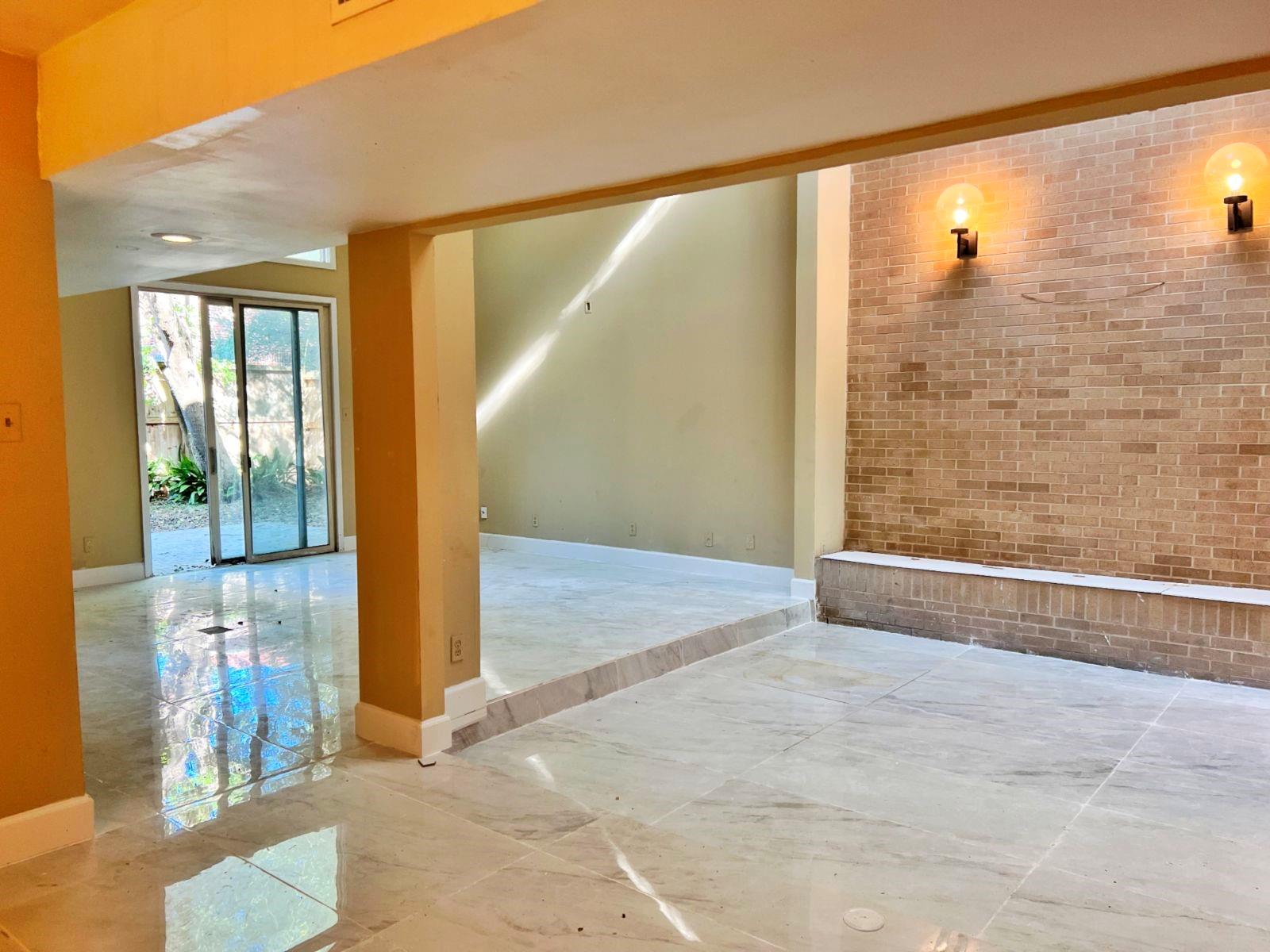 4560 Bellaire Boulevard