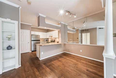 Photo of 1330 Old Spanish Trail #2204, Houston, TX 77054 (MLS # 22417538)