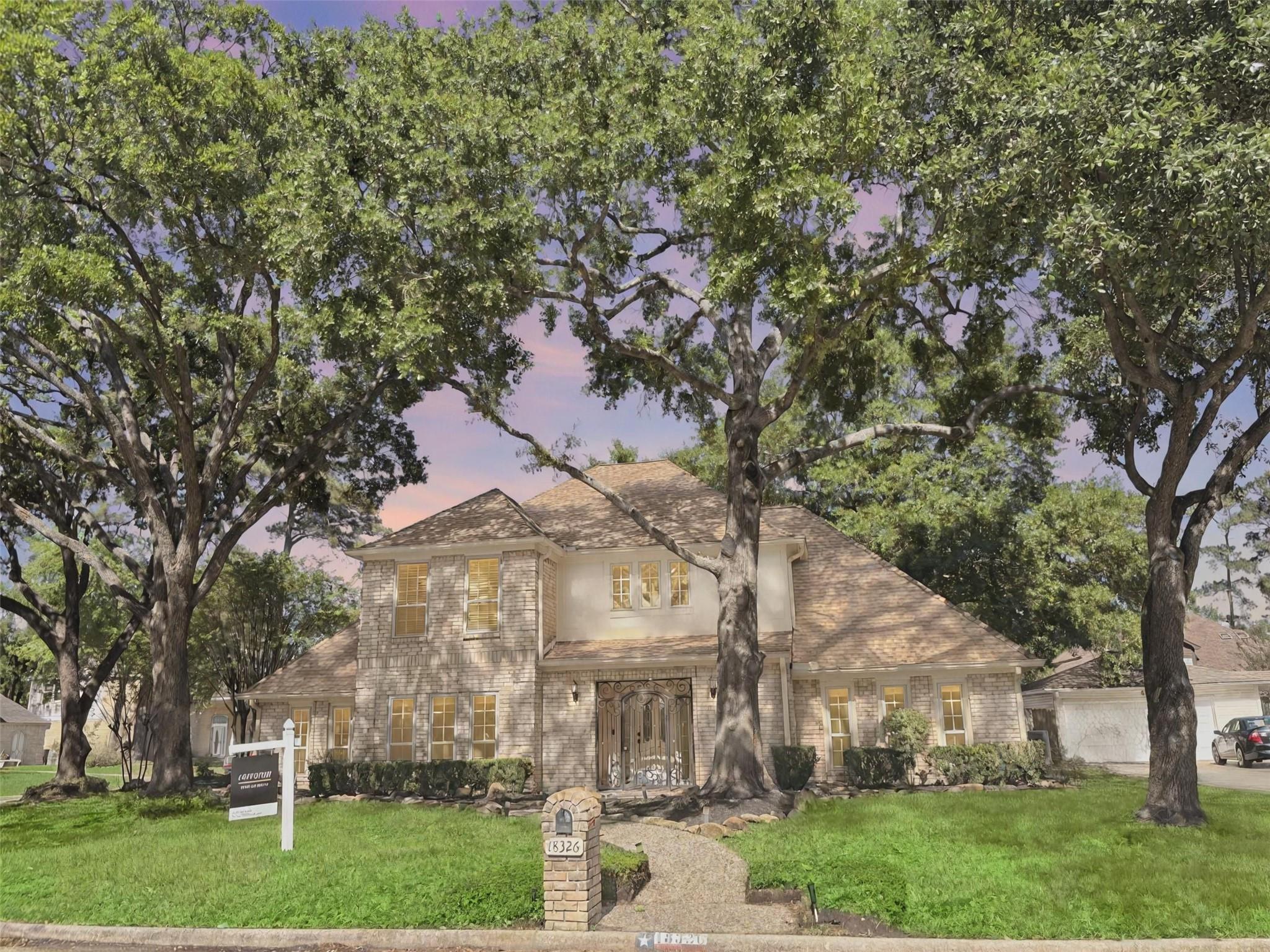 18326 Lake Oaks Drive