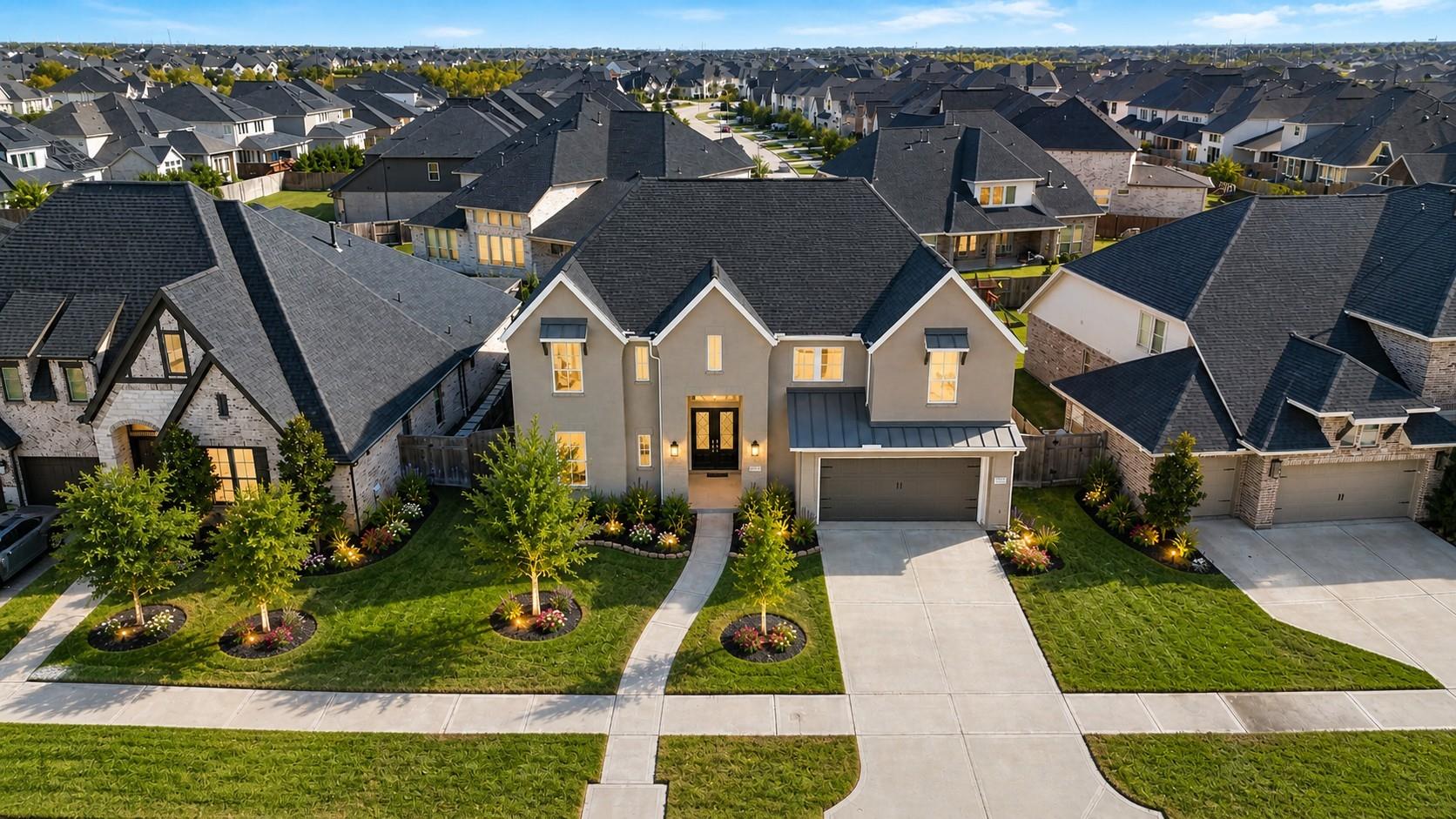 4323 Windy Oaks Drive