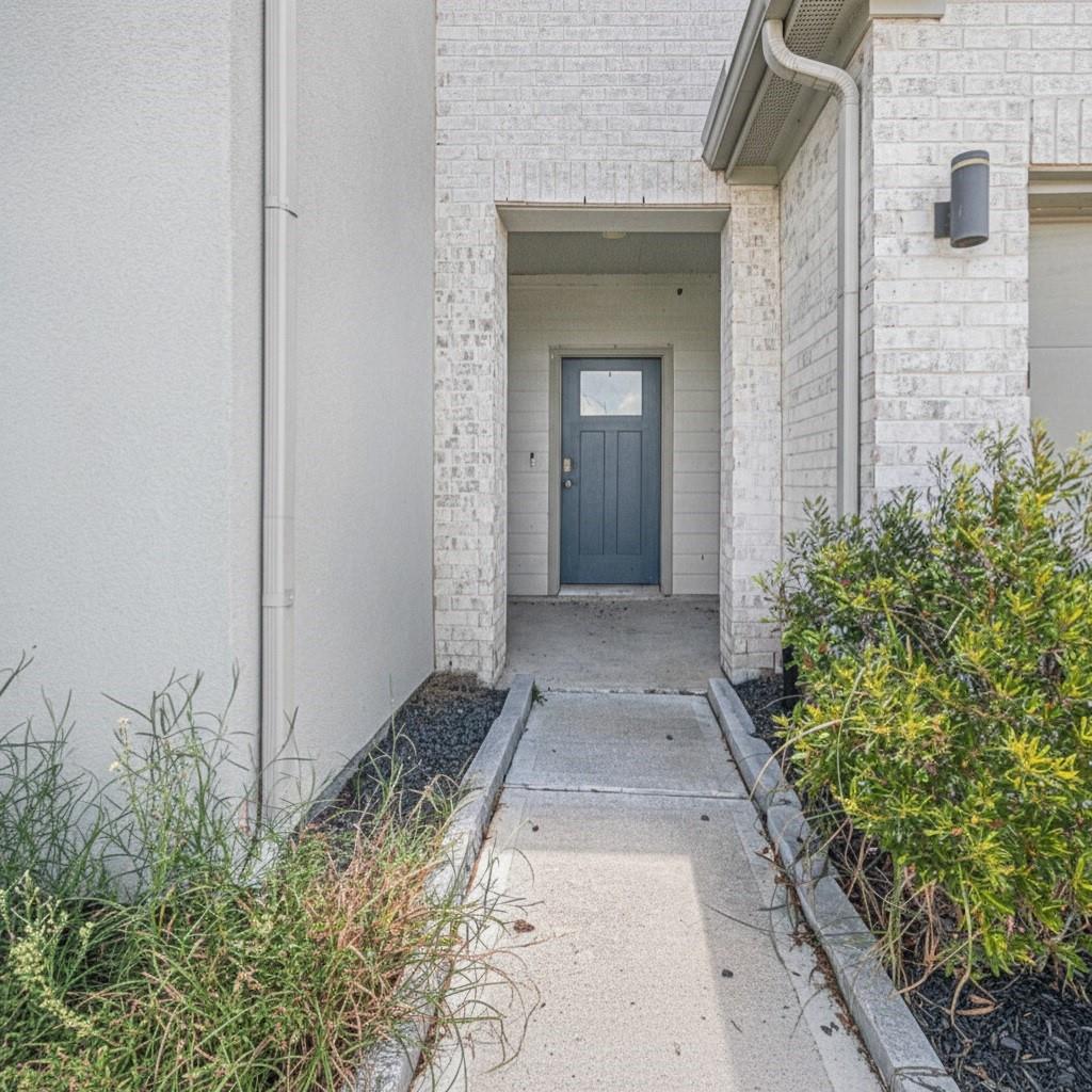 31 Desert Spring Lane