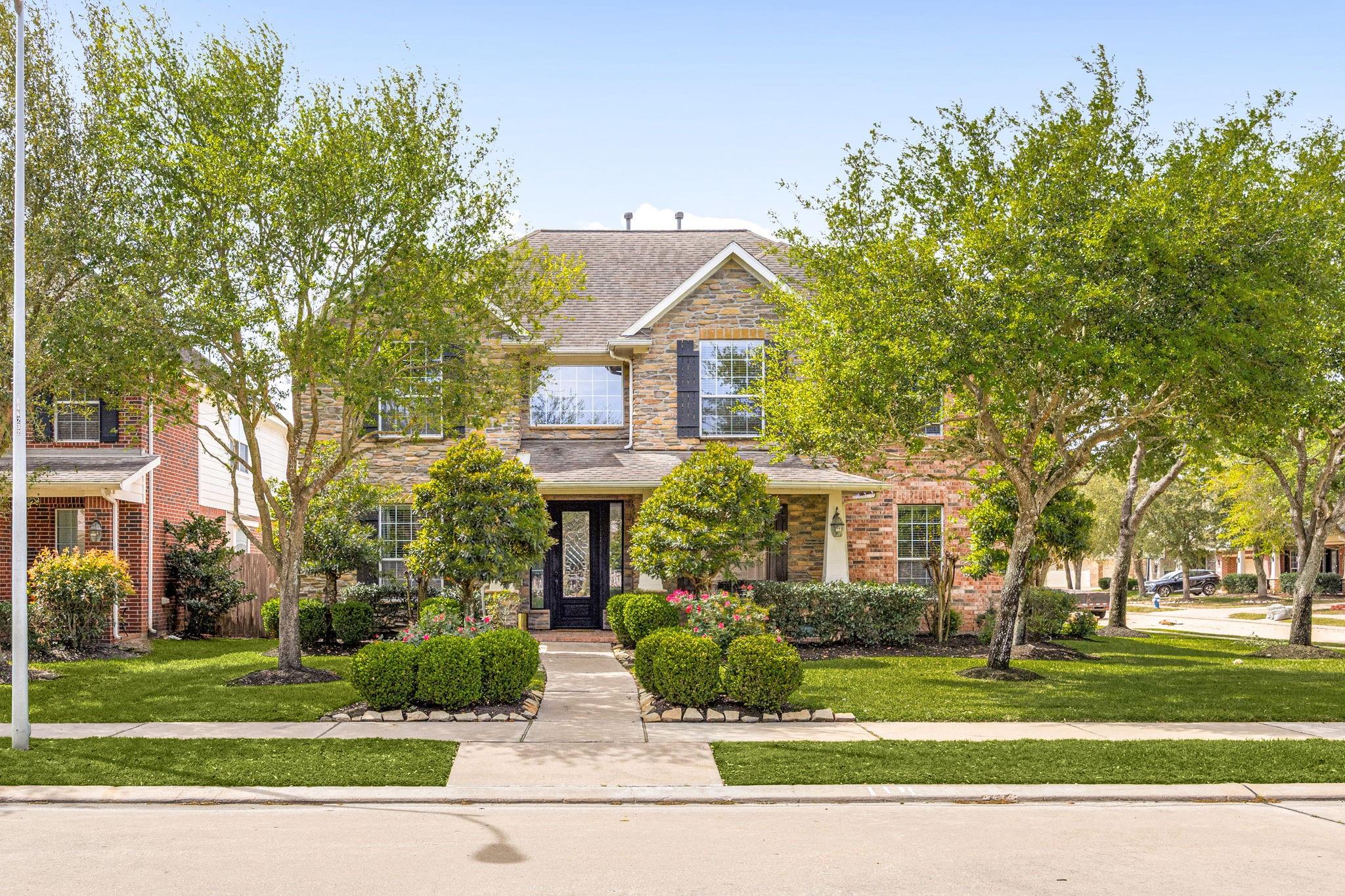 6010 Gatewood Manor Drive