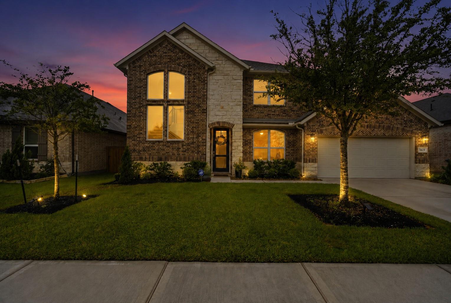 8419 Alvararo Bay Drive