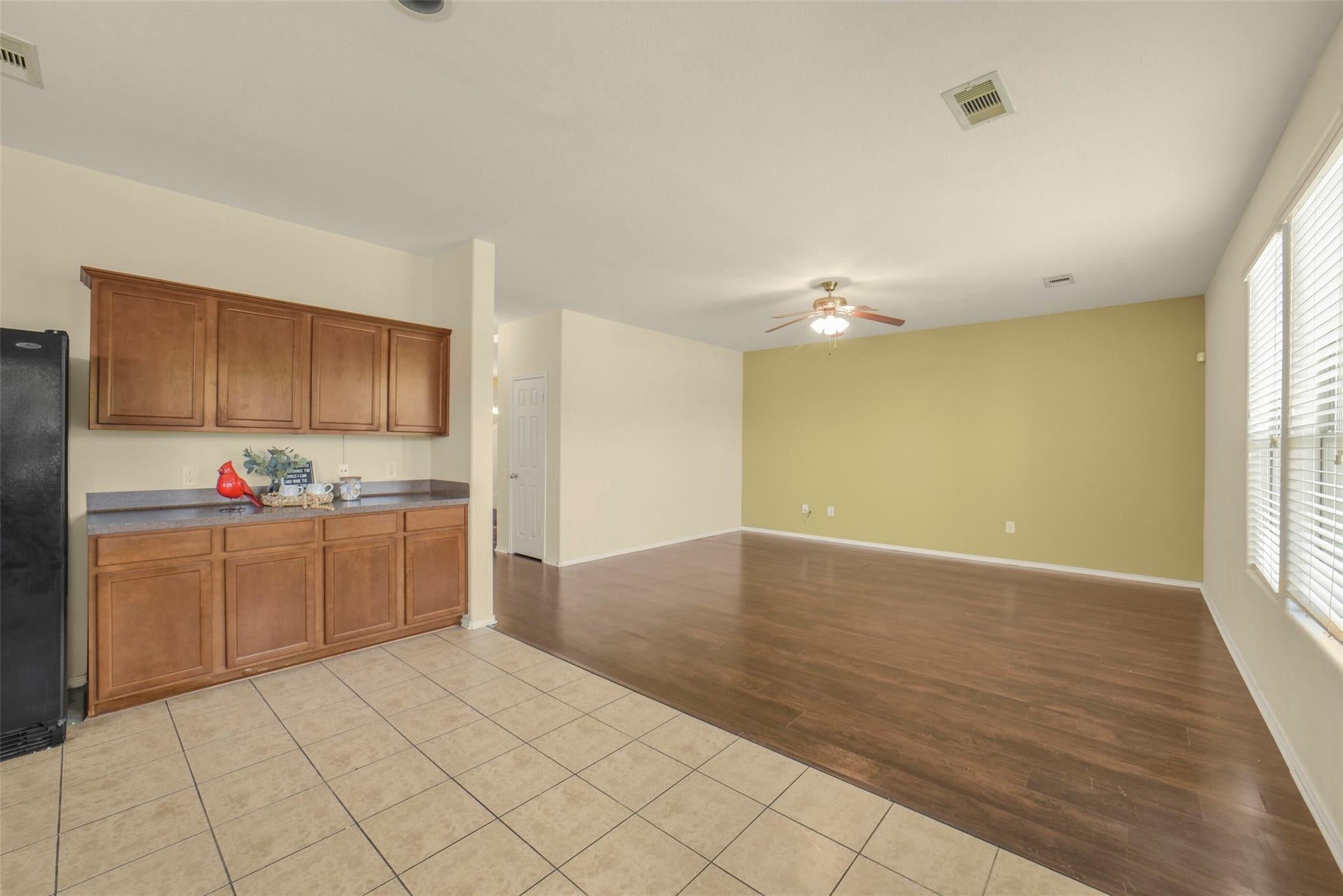 8114 Yaupon View Drive