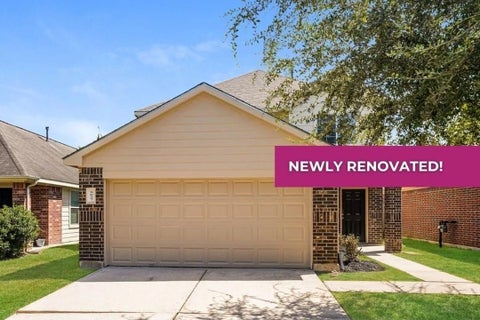 Photo of 5627 Post Oak Manor Drive, Houston, TX 77085 (MLS # 43323624)