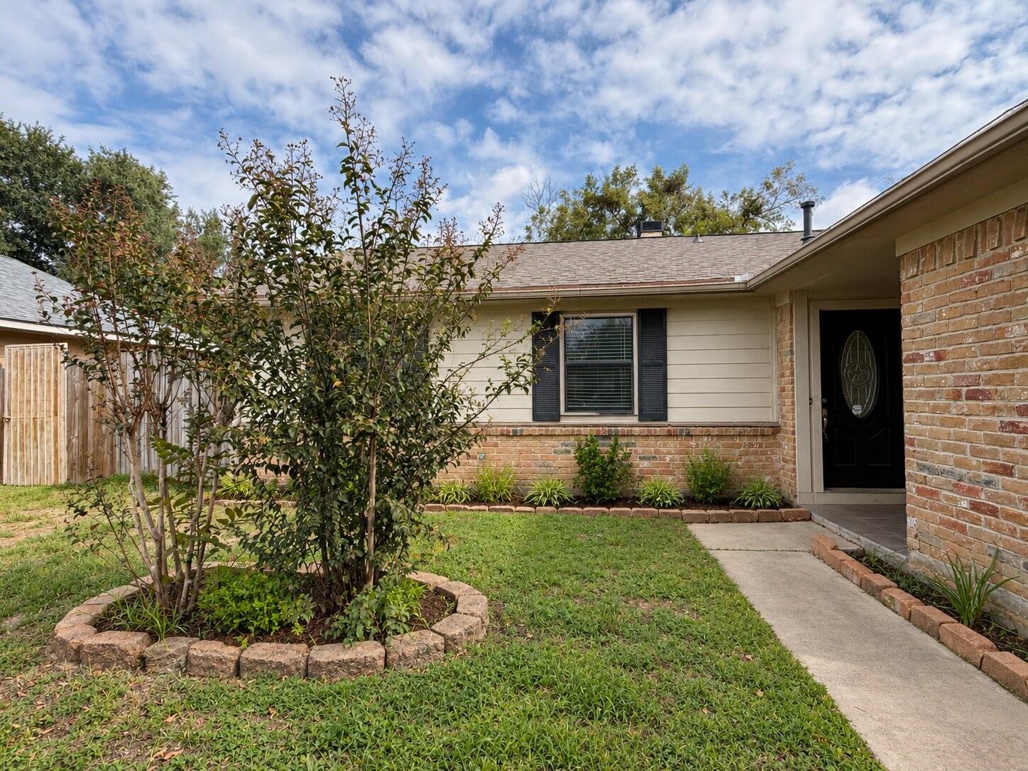 947 Grand Junction Drive