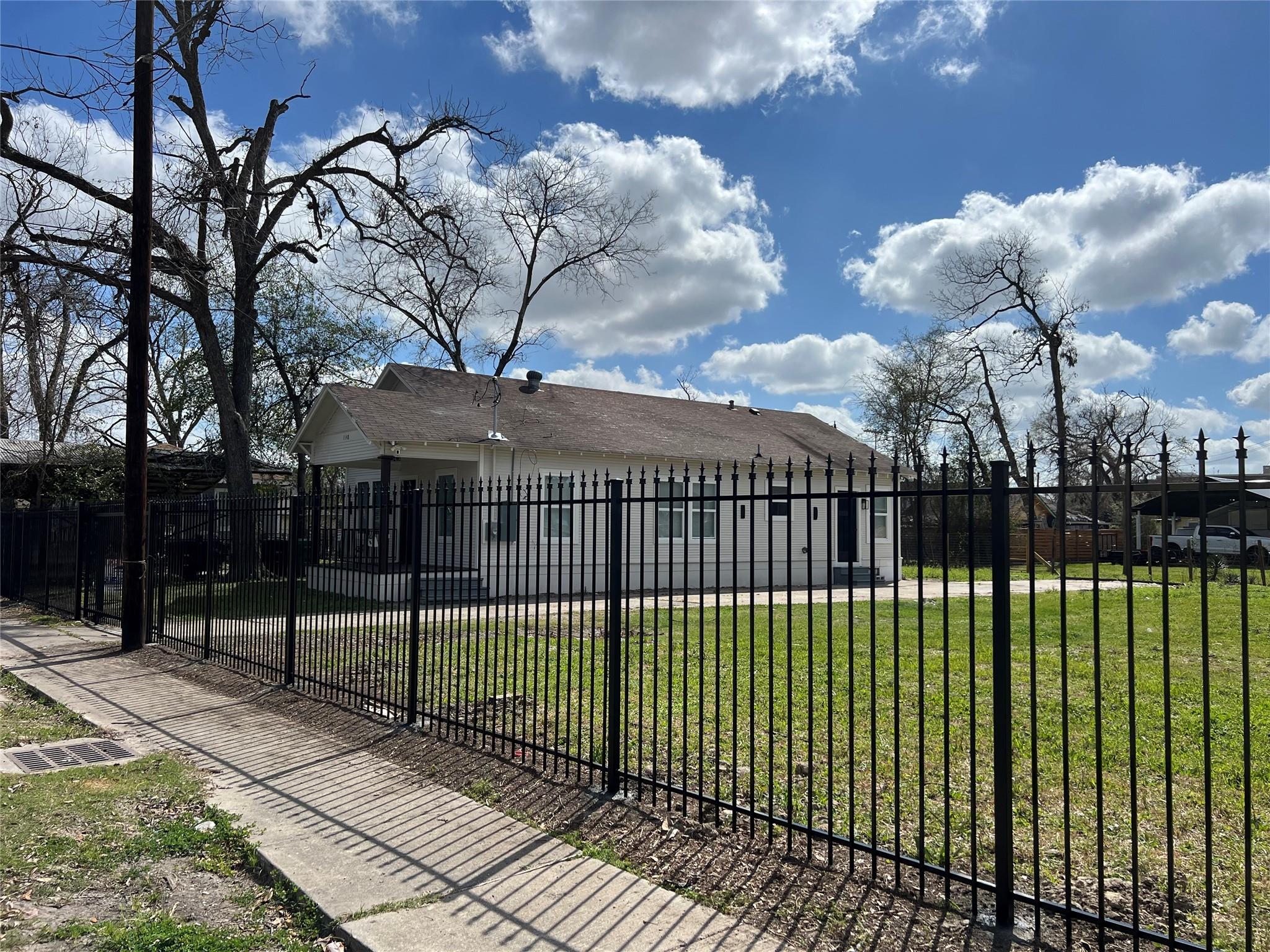 1148 Panama Street