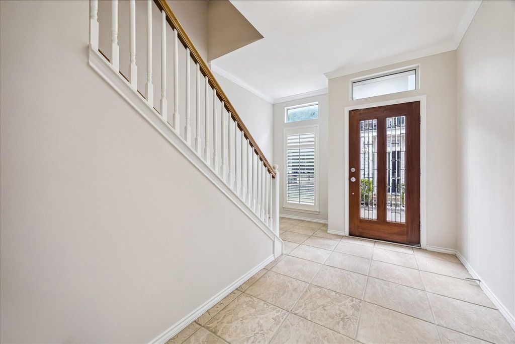 Photo of 1800 W Webster Street, Houston, TX 77019 (MLS # 45620615)