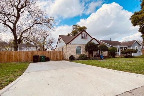 Homes For Sale - 7108 Eastwood Street<br/> Houston, TX 77021