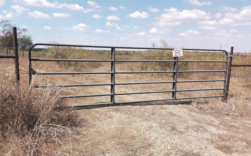 Photo of 1152 County Road 447, Waelder, TX 78959 (MLS # 28282680)