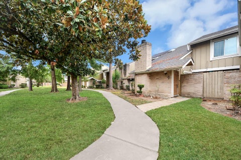 Photo of 6142 W Airport Boulevard #15, Houston, TX 77035 (MLS # 5510567)
