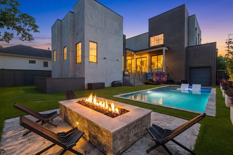 Photo of 6143 Hurst Street, Houston, TX 77008 (MLS # 17757954)