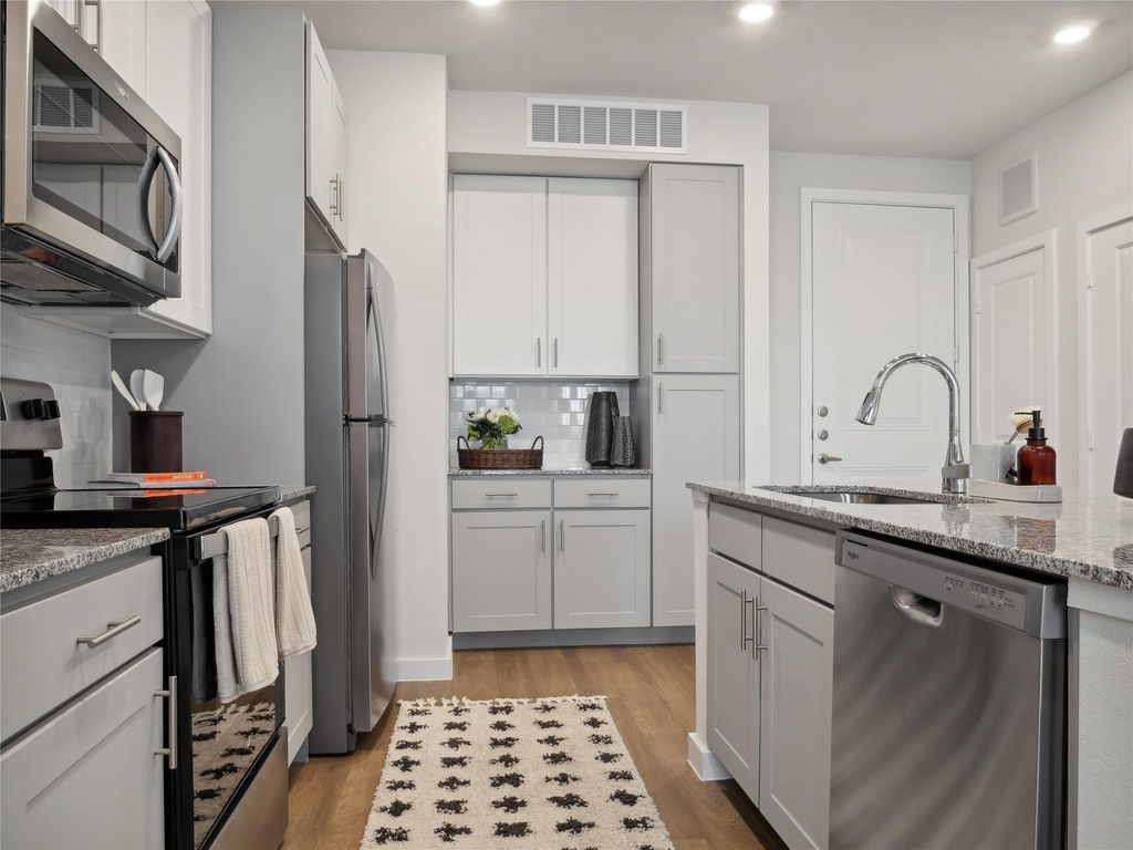 Photo of 23100 Clay Rd, Katy #B3.1302, Katy, TX 77493 (MLS # 20968978)