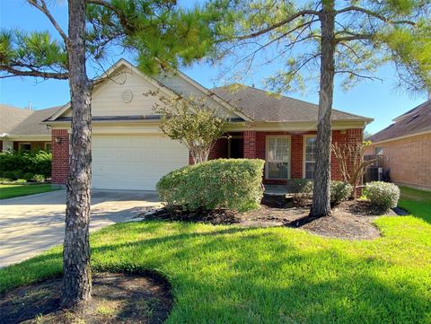Photo of 22014 Gold Leaf Trail, Cypress, TX 77433 (MLS # 85415996)