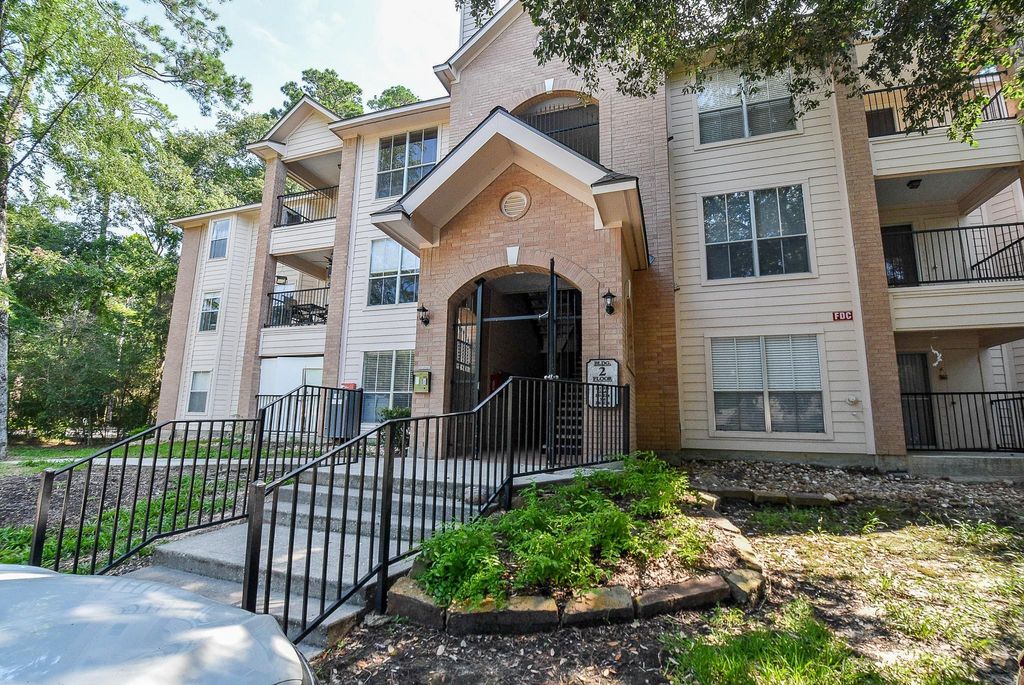 Photo of 8051 Bay Branch Dr Dr #222, The Woodlands, TX 77382 (MLS # 65640850)