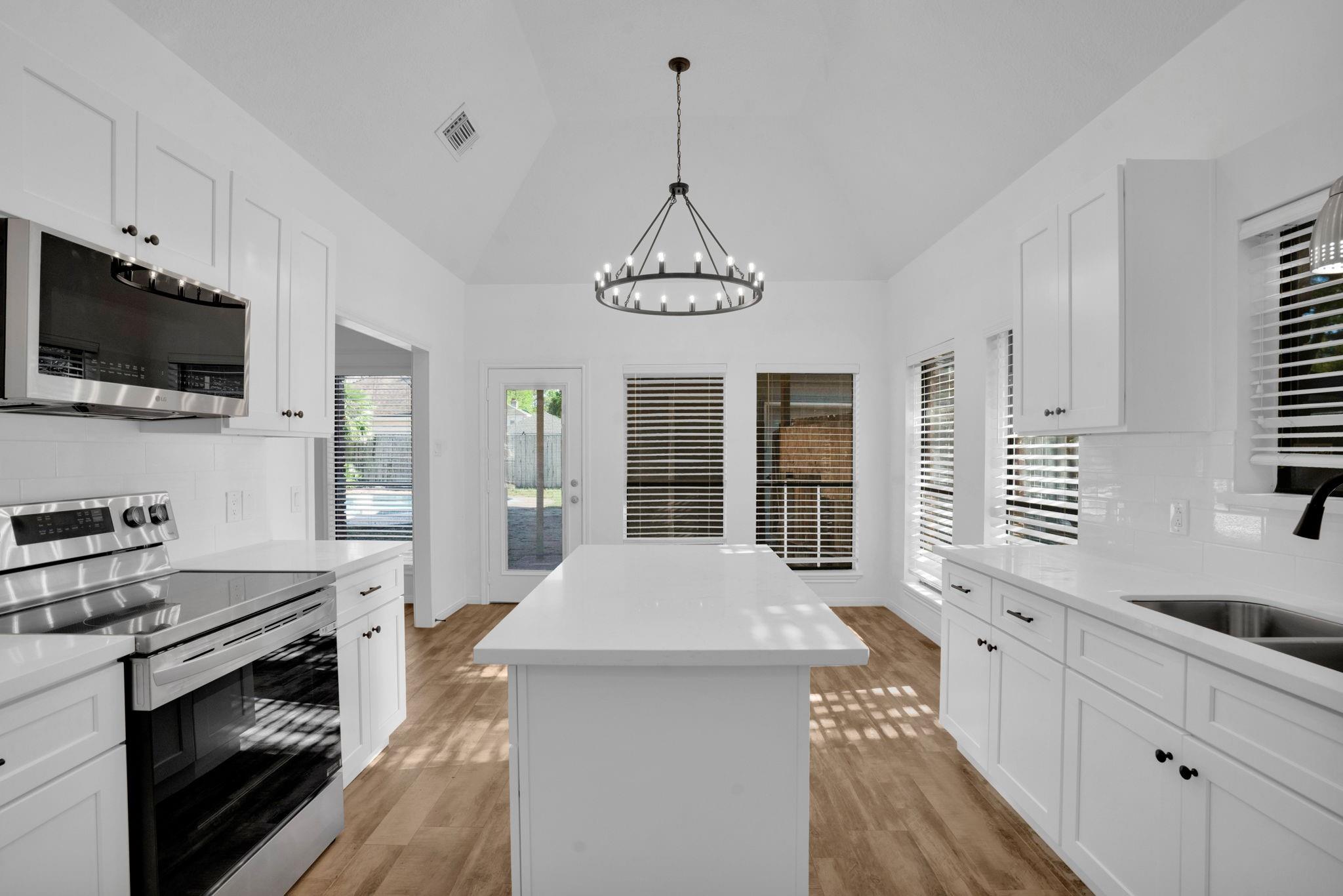 12411 Exbury Court