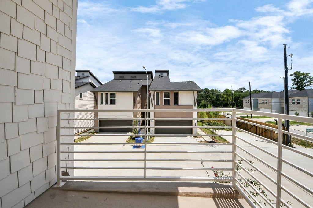 Photo of 5905 Urban Pines Street, Houston, TX 77091 (MLS # 71951921)